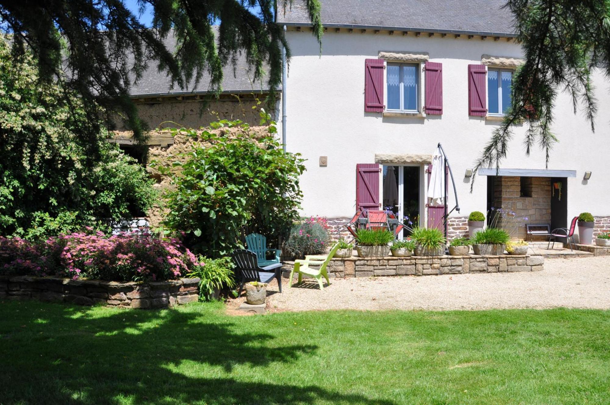 Perrault Gites Loscouet-sur-Meu Exterior photo